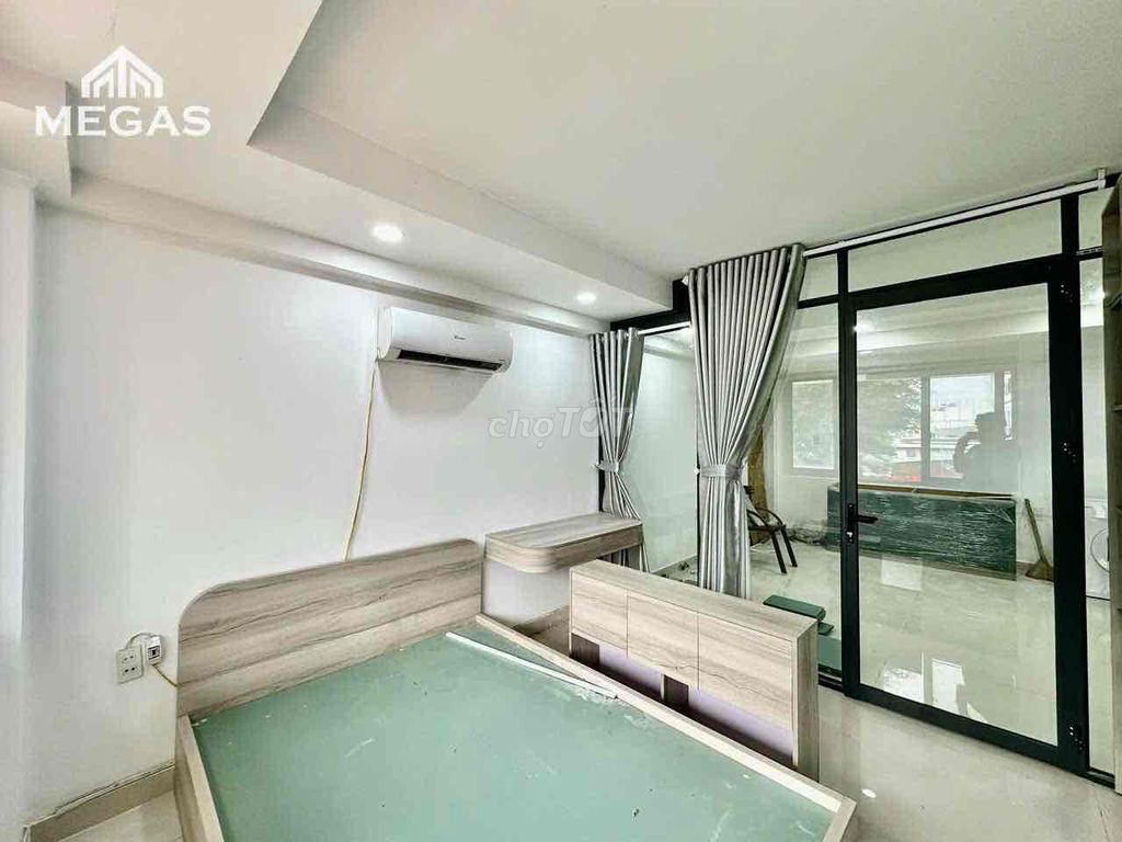 upper apartment