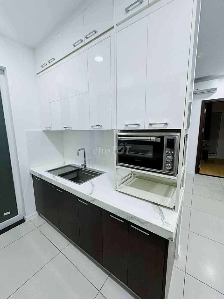90 M2 - 3 bedroom 2 - full high-end furniture - 25 million to cover