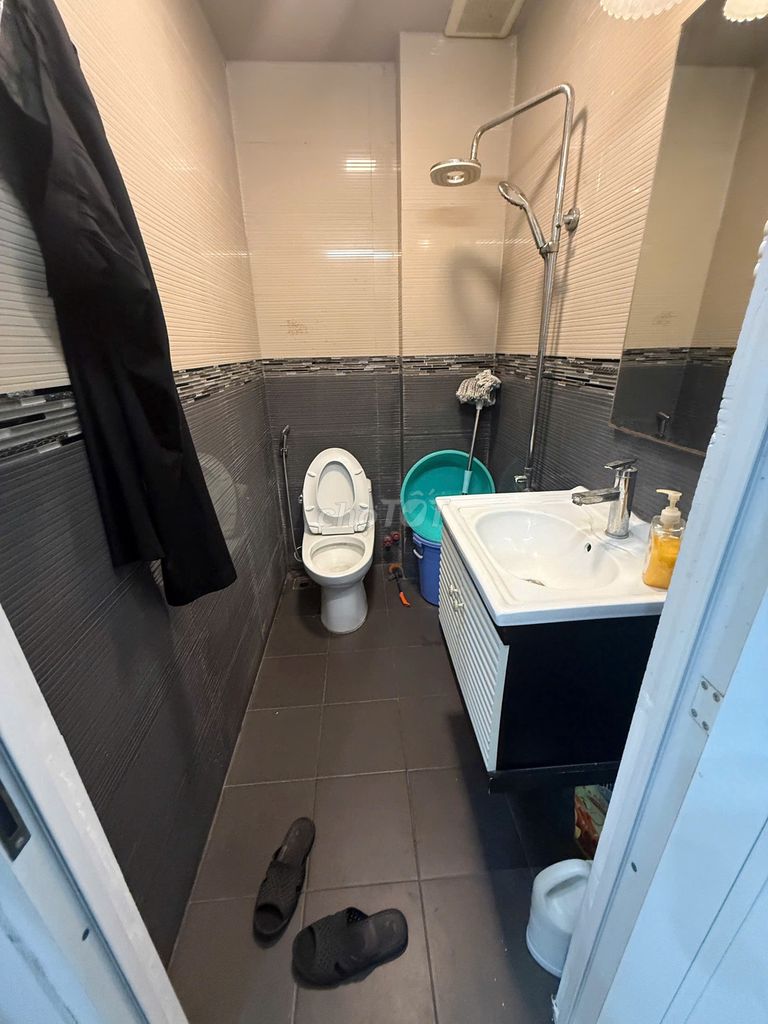 Full Seven! 5 meters Lê Trọng Tấn, 4 x 11 meters, 3 floors, 4 rooms, 3 toilets
