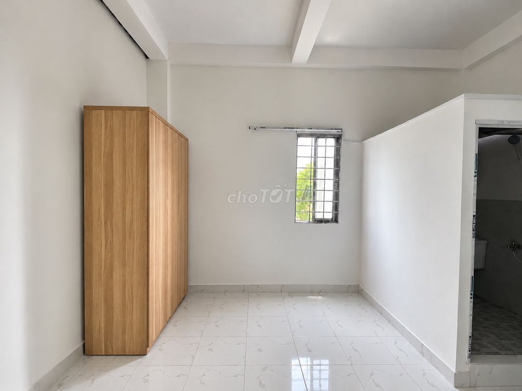 Please rent a room in the heart of the district of 6-Sea Yang Wang 1 million8