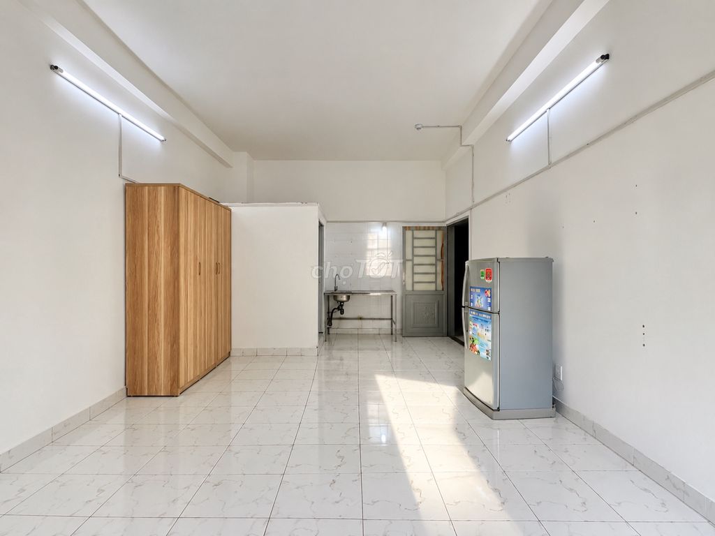 Please rent a room in the heart of the district of 6-Sea Yang Wang 1 million8
