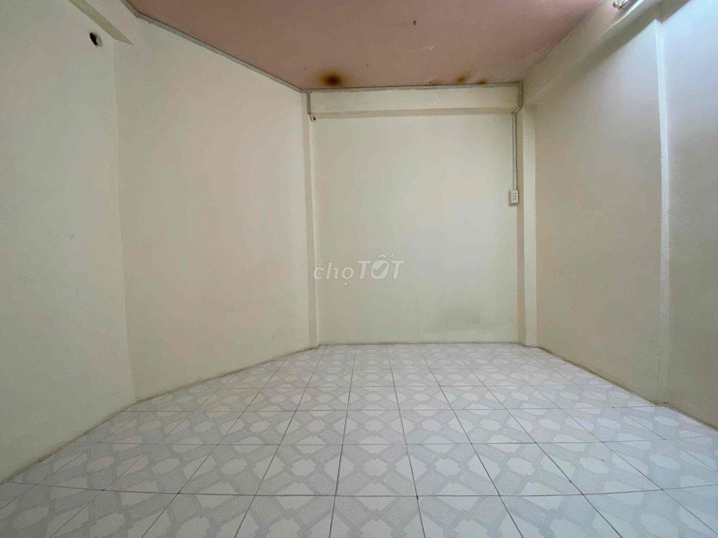Room Hưng Phú, District 8