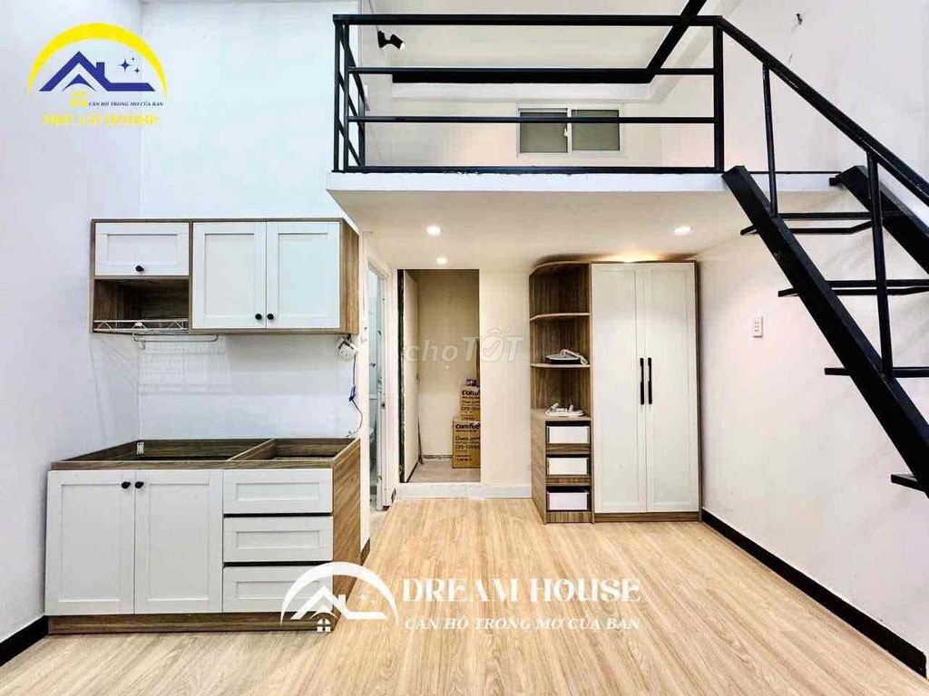 Full-Server service apartment just came out of the oven. Độc Lập.
