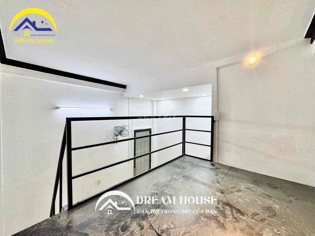 Full-Server service apartment just came out of the oven. Độc Lập.