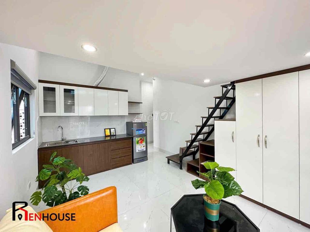 The modern design balcony at Dương Quảng Hàm.
