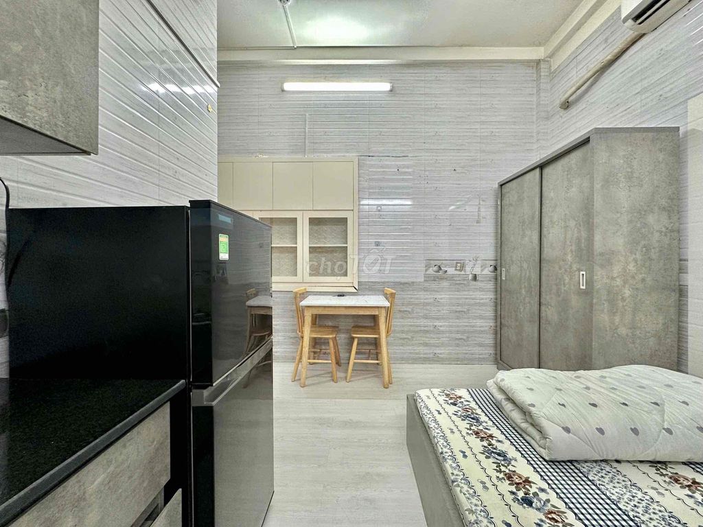 The Trần Hưng Đạo front studio next to the bvchch, sgu, khsp, ktn,...