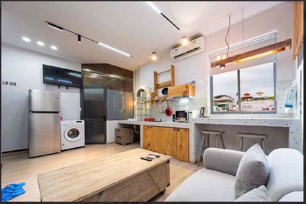 Rent the county service apartment 3 full interior right down six democracys.