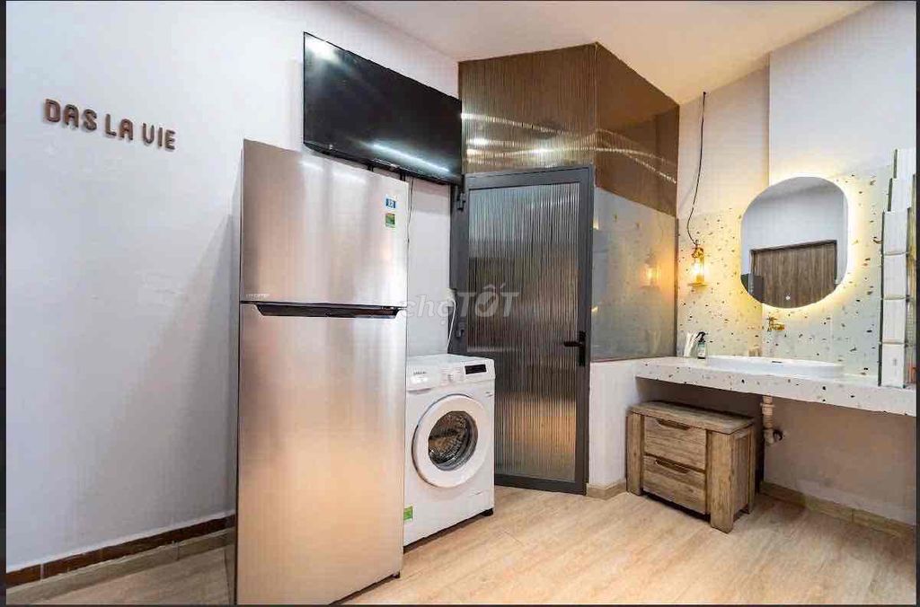 Rent the county service apartment 3 full interior right down six democracys.