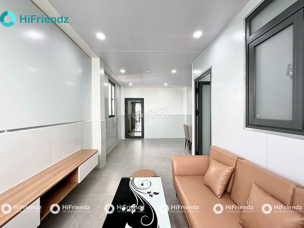 Penhouse one bedroom one room - super wide, open to state level 1