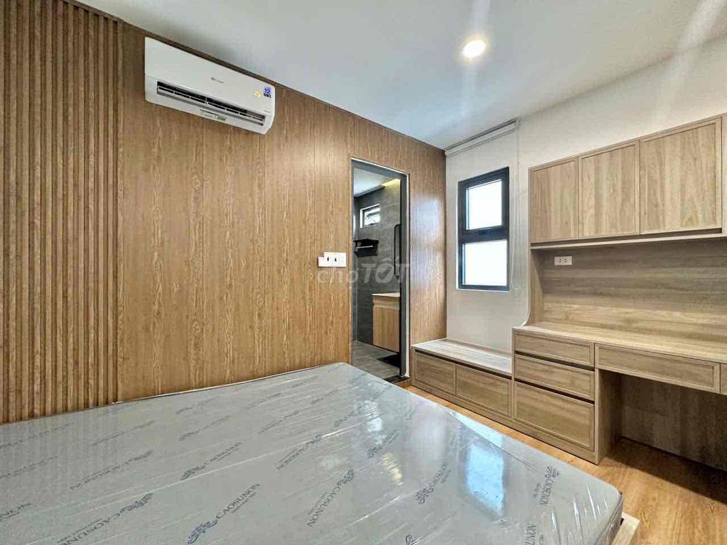 Rent studio apartment near Calmet Bridge, Dement, District 1.