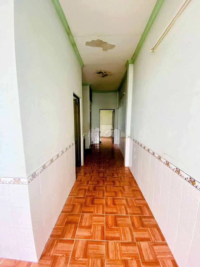 Rent An Dương Vương, 2 stories, 5 x 16 meters, just 5.8 million a month.