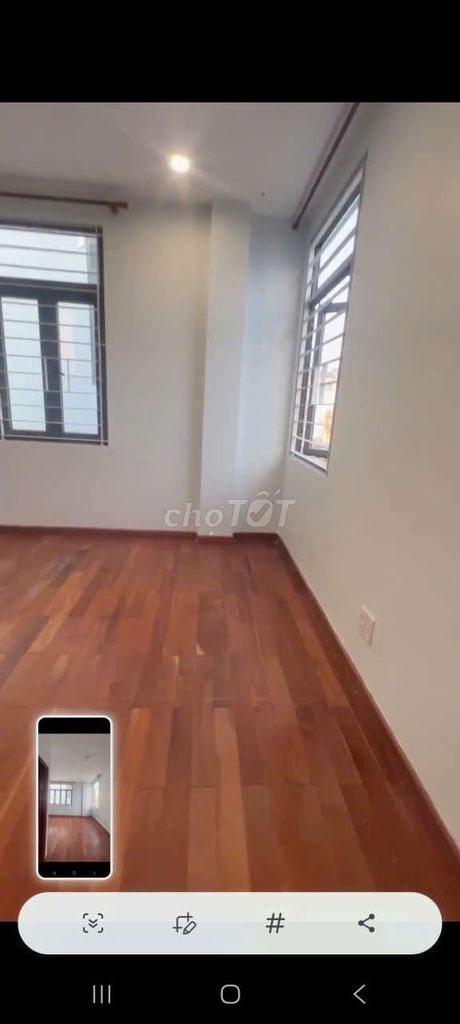 Room 2.8 million for staying at 0 bucks.
