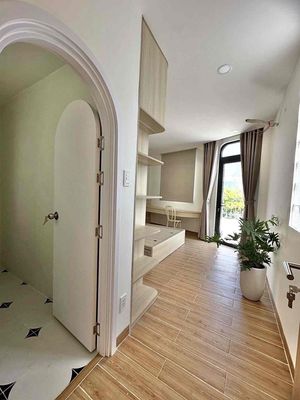 Room service for full interior right in the heart of District 4 to 1 5 p.