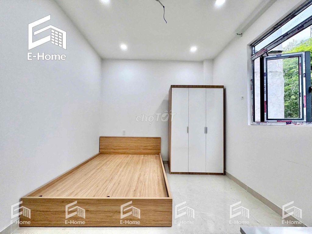 A new Ngay công viên Gia Định full-house window studio