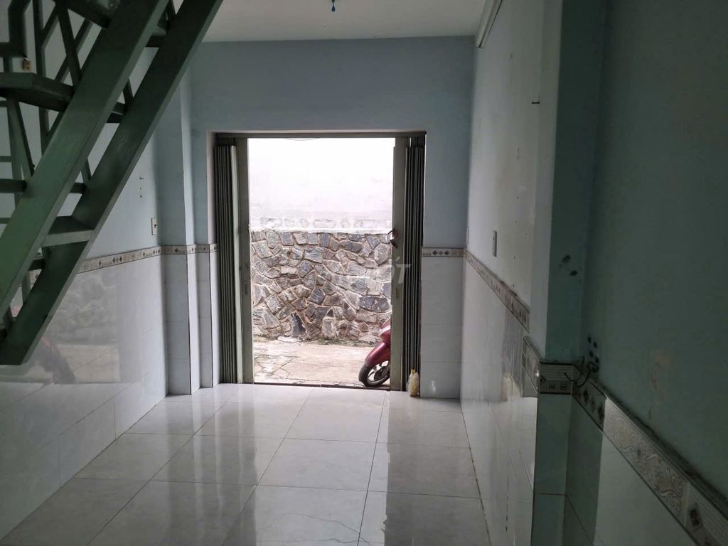 Rent the original European building, Tân Bình