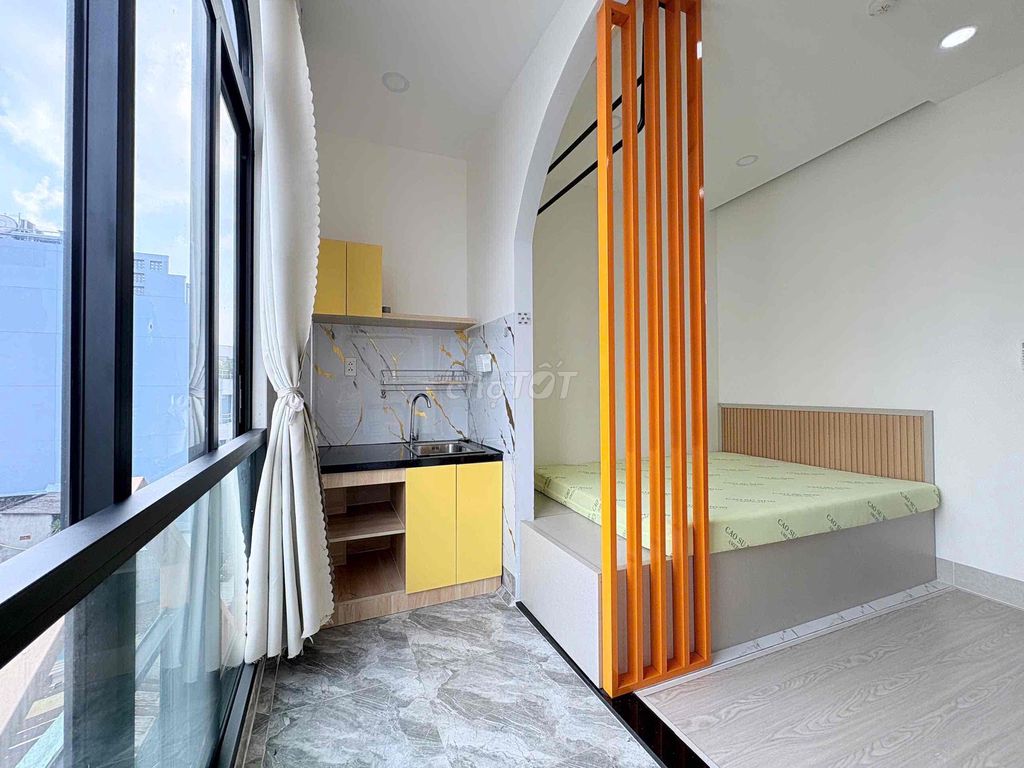Rent the studio window window system full interior in cmt8 district 3