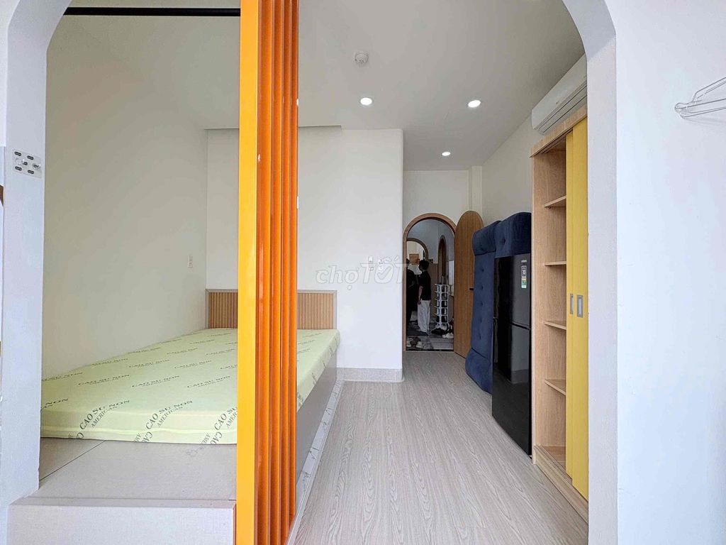Rent the studio window window system full interior in cmt8 district 3