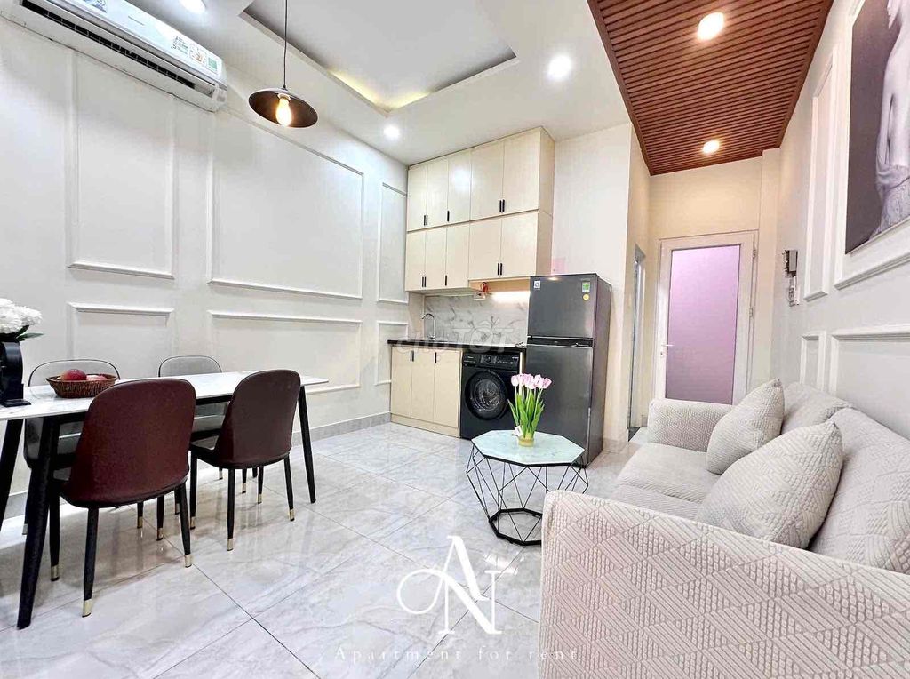 Cool apartment - wide wash-cleaning machine - full interior