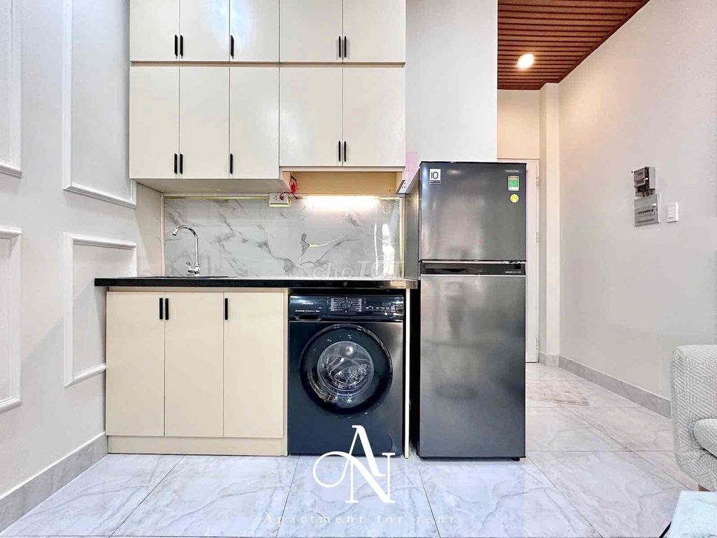 Cool apartment - wide wash-cleaning machine - full interior