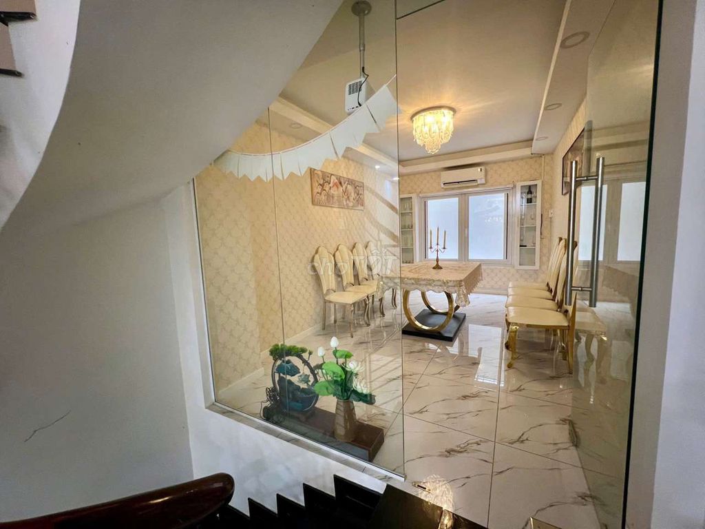 25 million-four bedroom-full advanced interior at Phú Nhuận