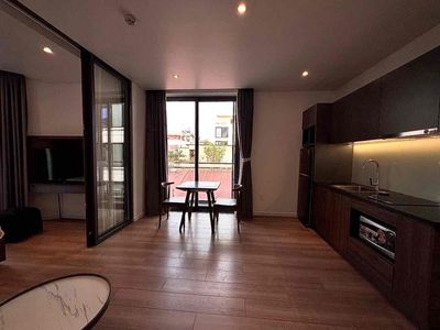 Room full interior has been separated from the kitchen near lottetart District 7