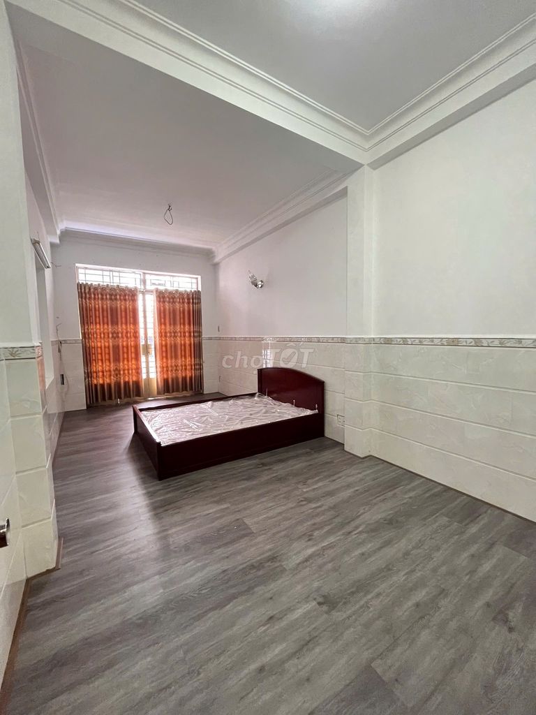 Shock! Only 25 million, one Nguyễn Trọng Tuyển, 30 MM bedroom, four floors free.