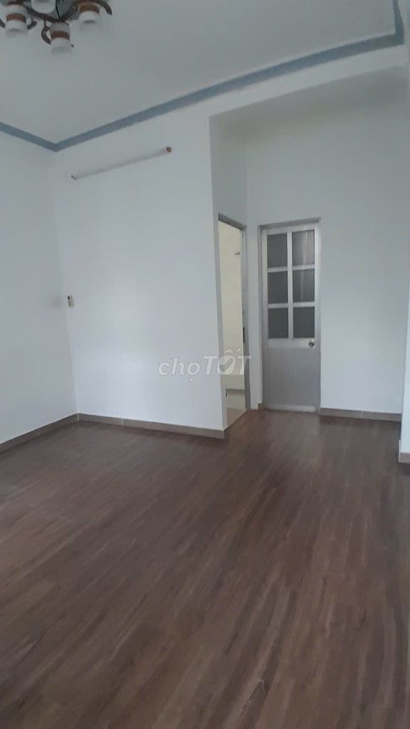The ceiling is carved, District 1 .1 .1 car alley 36 M2 01.3 floors 01.