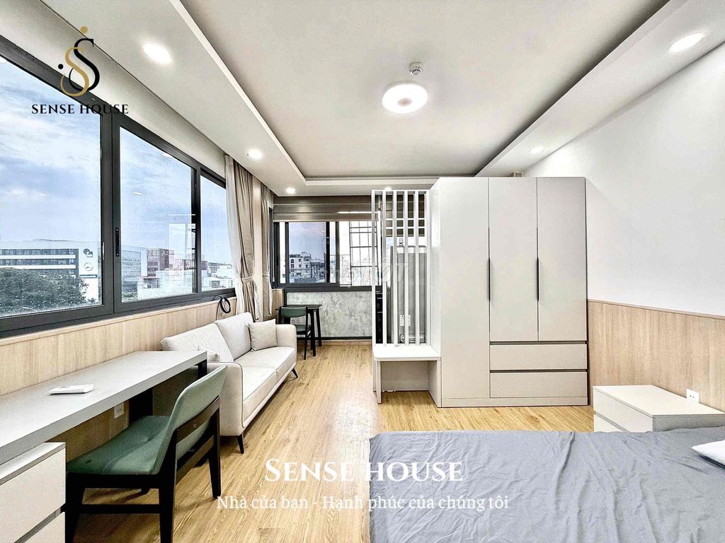 studio full sky windows 40 m2 GPV walk through aeon full interior view