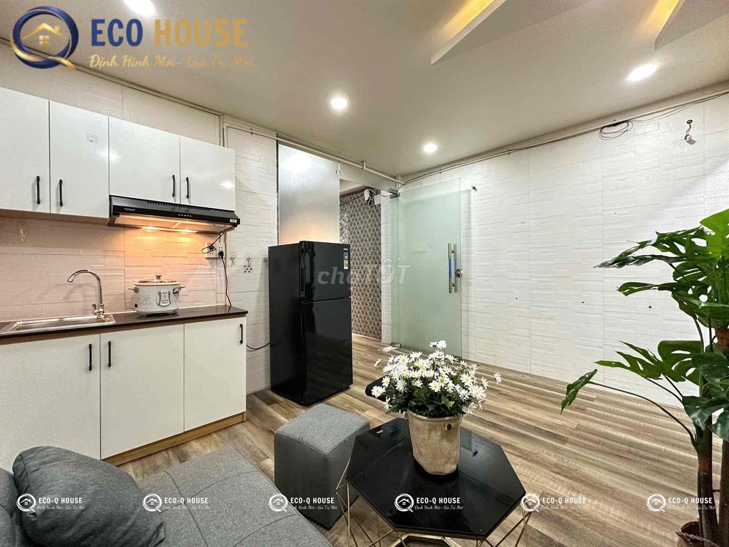 Two bedrooms. One bedroom. One bathroom.