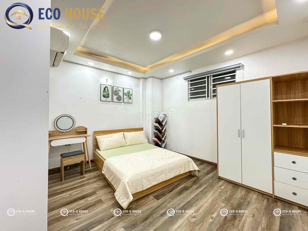Two bedrooms. One bedroom. One bathroom.
