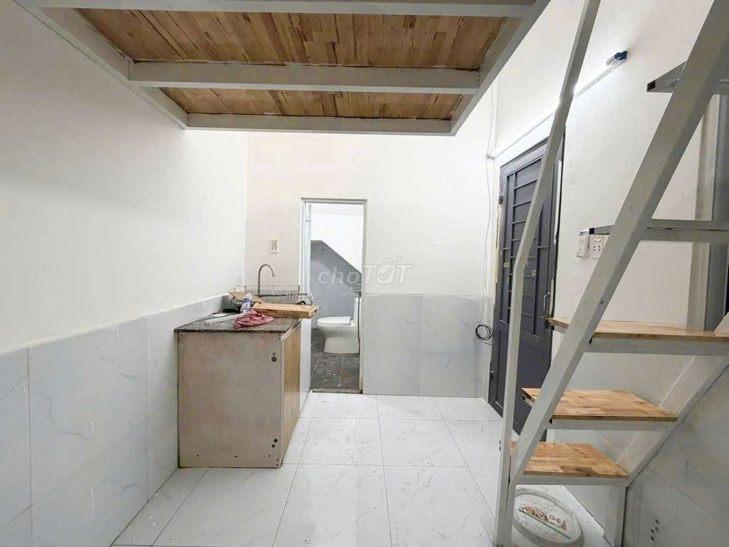 Rent an Hssv apartment right away.