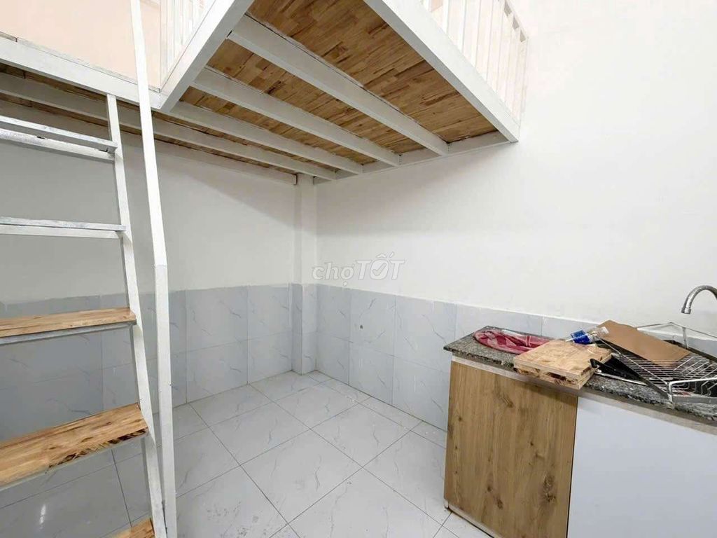 Rent an Hssv apartment right away.