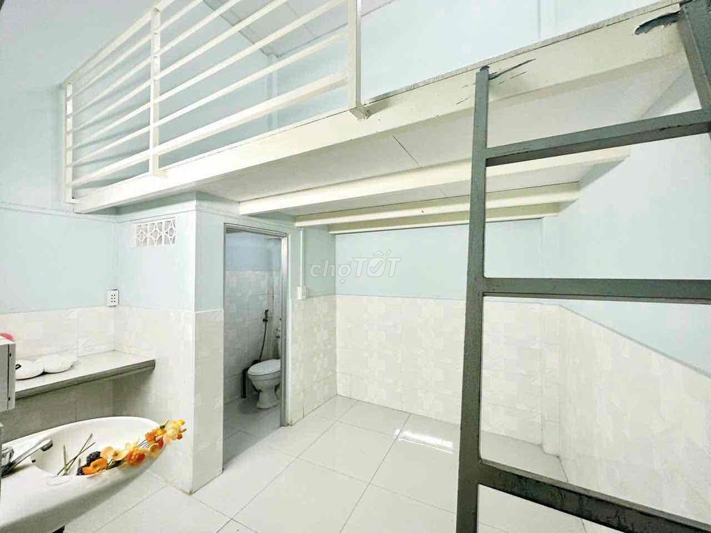 Renting for the Cheap Room right away. AKTân Phú • Mind: 128/1)