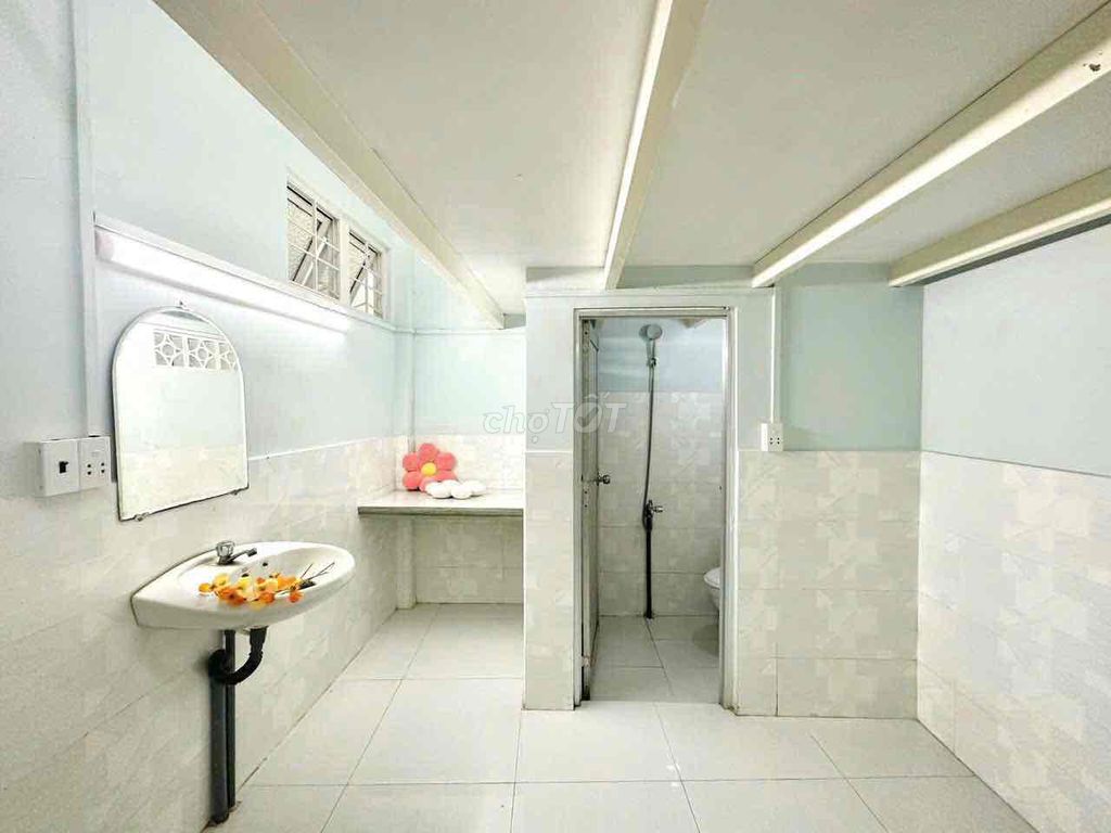 Renting for the Cheap Room right away. AKTân Phú • Mind: 128/1)