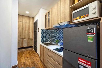 Senior studio apartment near vincom Trần Trọng Cung, Kwic male 7th district