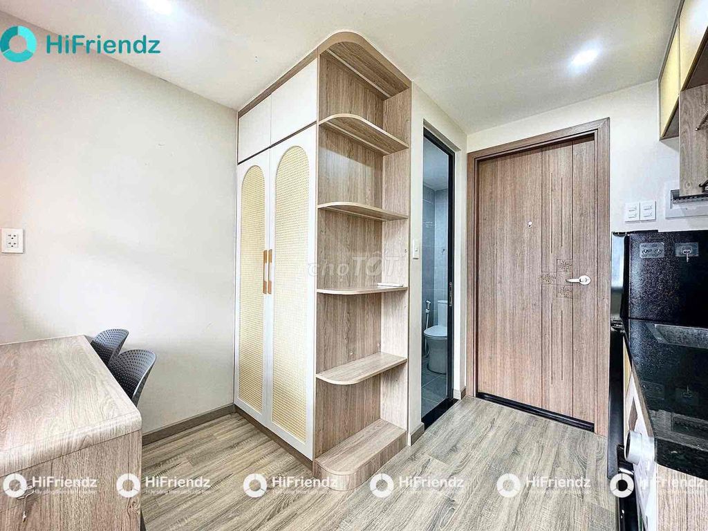 A 100 percent_Nguyễn Oanh(0) 17 qv sky window studio