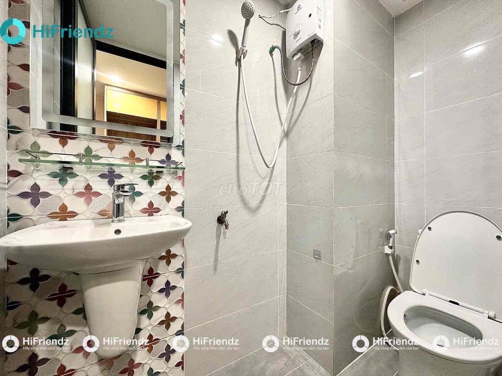 A 100 percent_Nguyễn Oanh(0) 17 qv sky window studio