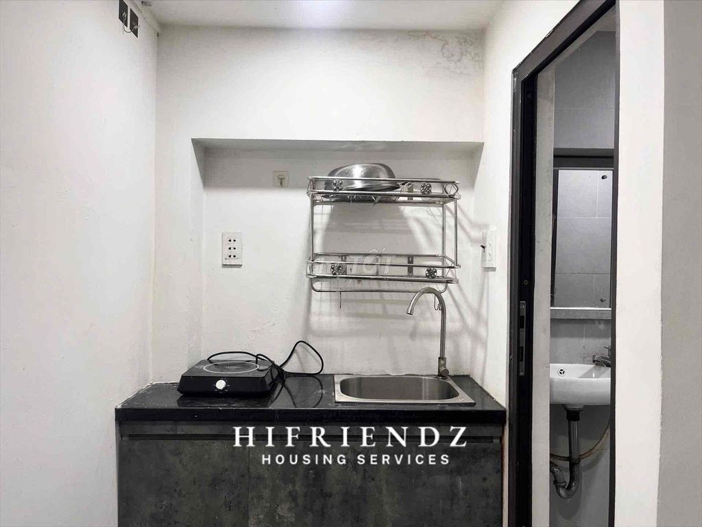 I'm trying to rent this room back.