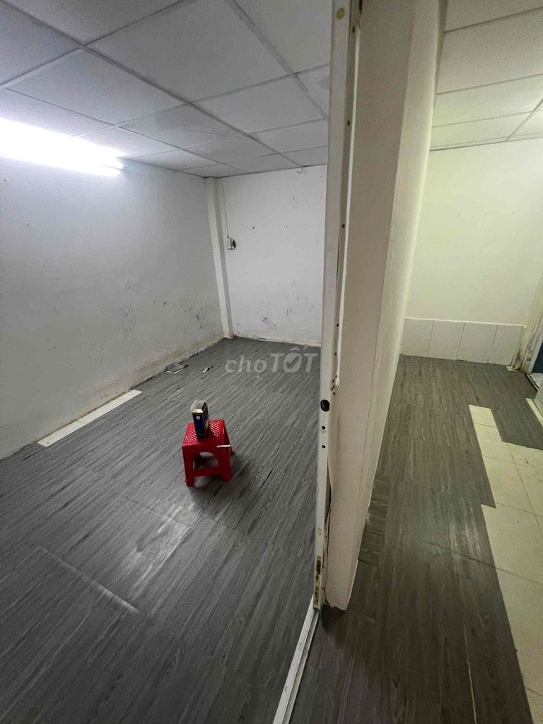 Rent the original Trần Văn Đang District 3-- 2 bedrooms-- at 3.5 million.