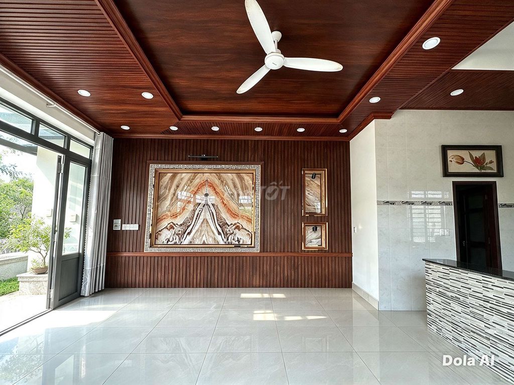 Linh Đông – 4 stories, 4 bedrooms, Place and Business
