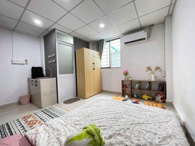 Rent a room with a balcony book right now. Gò Vấp.