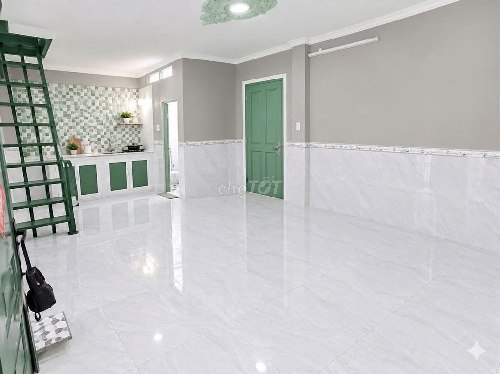 House root of District 1248 m 2 for rent