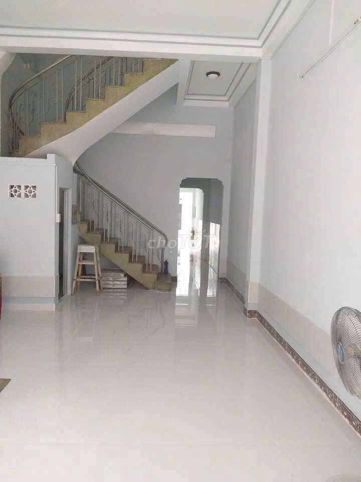 Rent room.