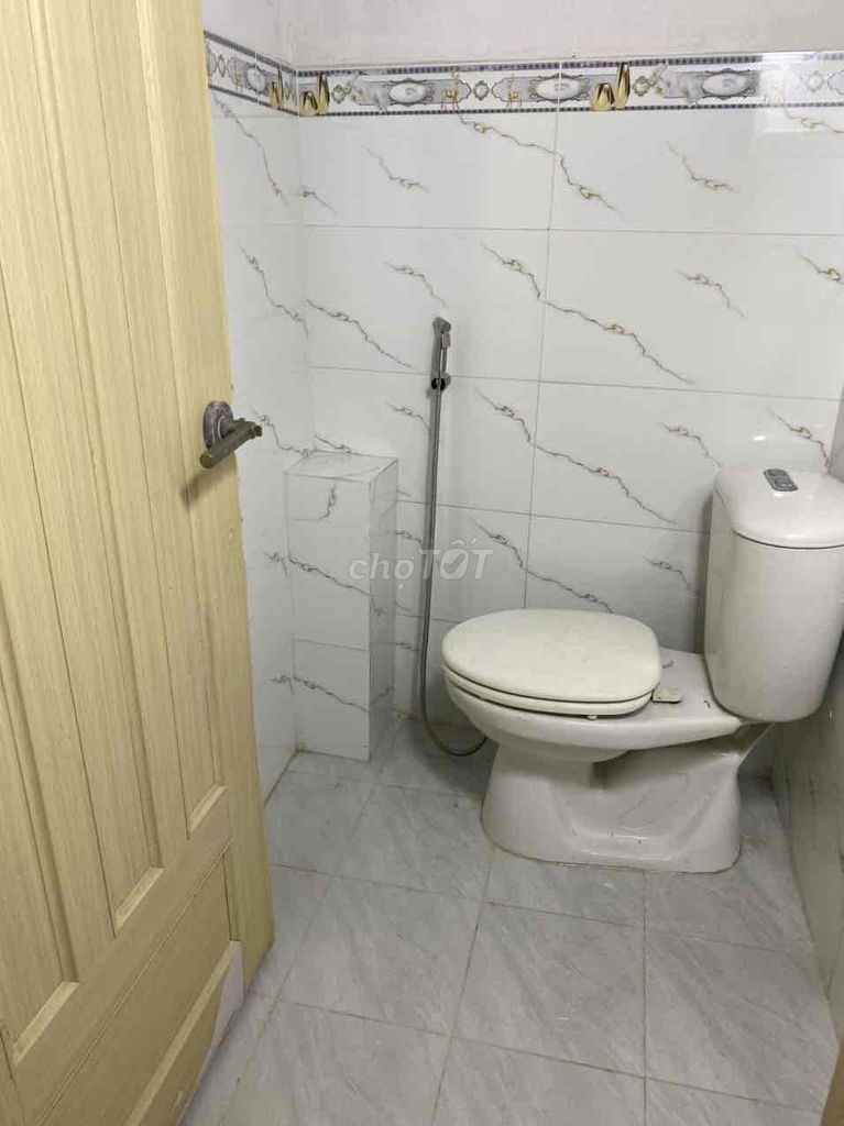 Room 24 m2 ground of District 7