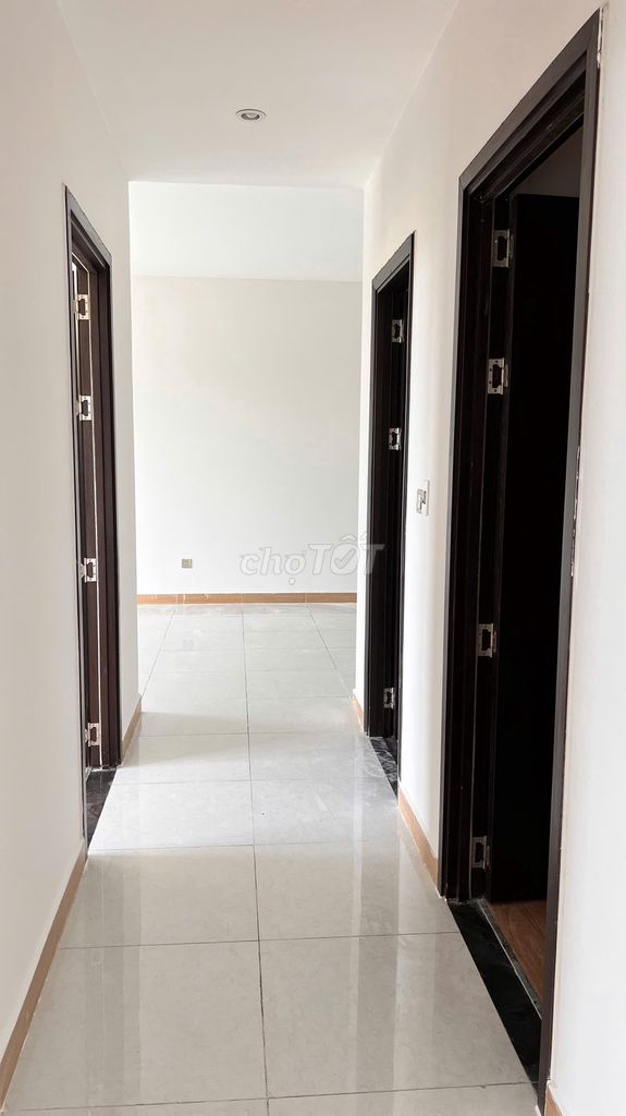 Rent the corner 92 M2 block vip A1 riverside county 7