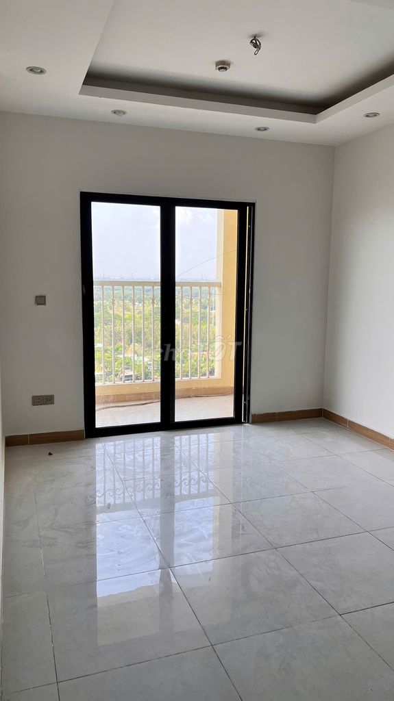 Rent the corner 92 M2 block vip A1 riverside county 7