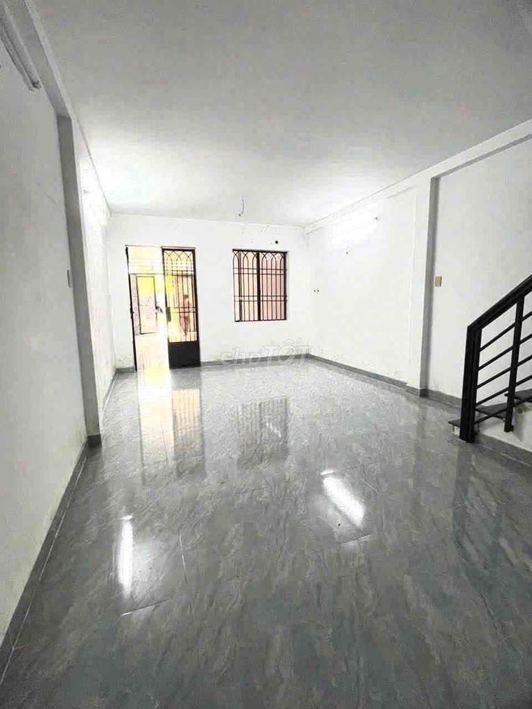 Trần Thái Tông alleyhouse (5 x25 M) - 3 bedrooms are 12 million