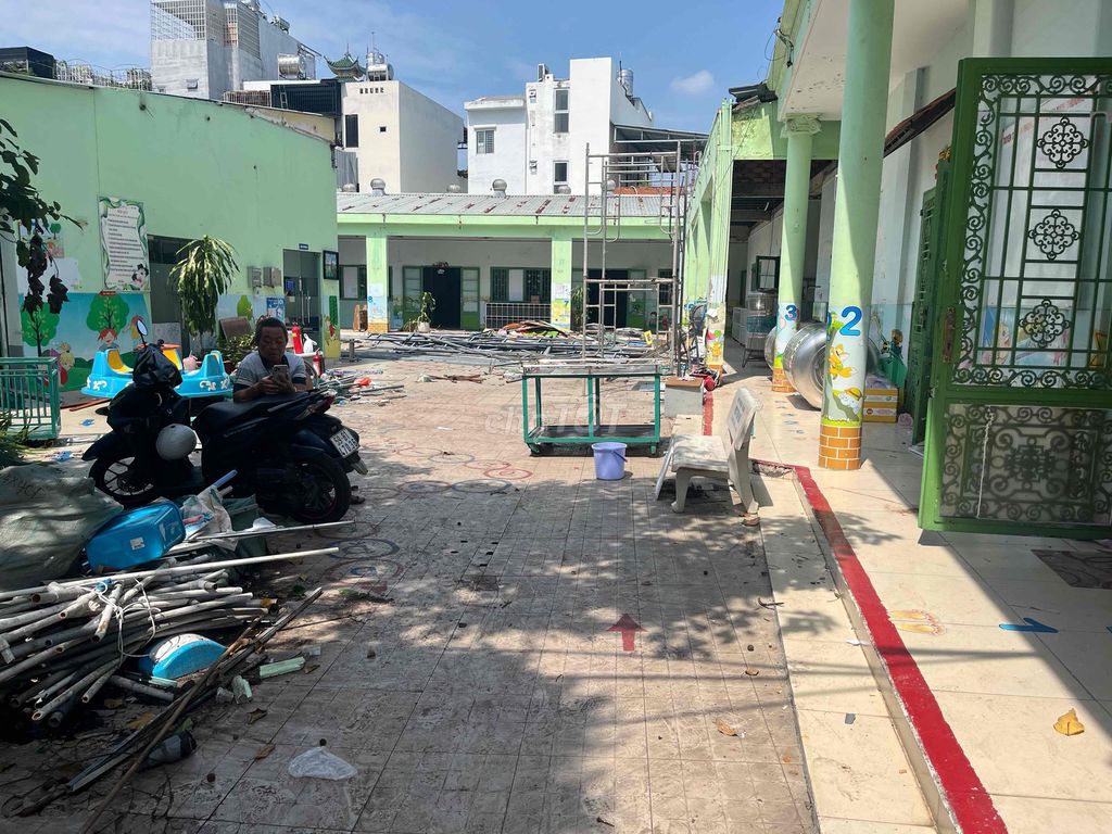 Rent 1400 meters of land available to level 4 .Q.0 near mid-creannel