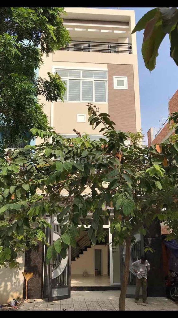Rent room 2.5 million a month.