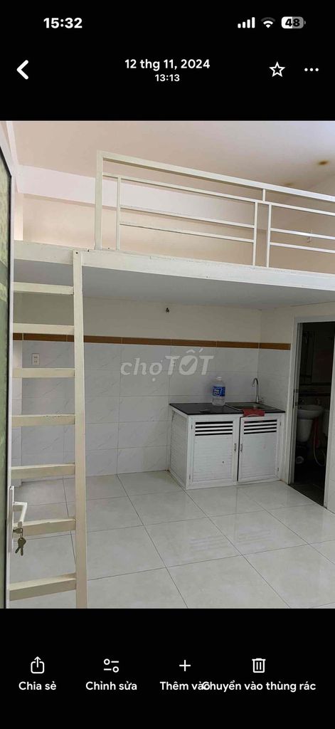 Rent room 2.5 million a month.
